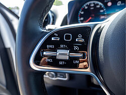 Goslar Mercedes-Benz GLB 220 Fahrzeugbild - 18