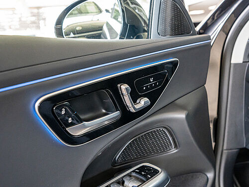 Menden Mercedes-Benz E 300 Fahrzeugbild - 30