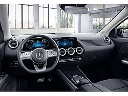 Arnsberg Mercedes-Benz GLA 200 Innenaufnahme Cockpit