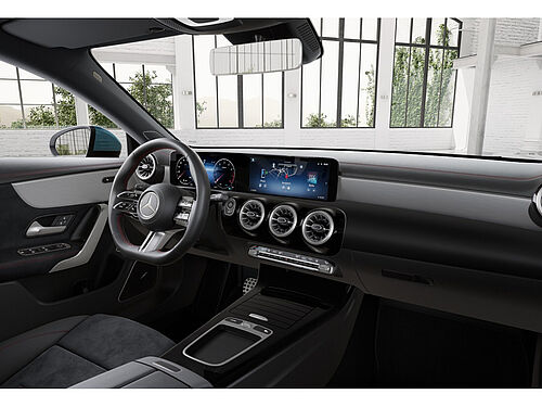 Braunschweig Mercedes-Benz CLA 250 Innenaufnahme