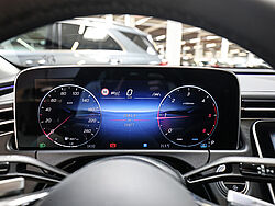 Arnsberg Mercedes-Benz E 220 Fahrzeugbild - 18