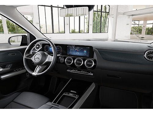 Stendal Mercedes-Benz B 180 Innenaufnahme