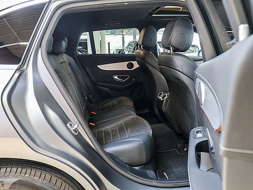 Arnsberg Mercedes-Benz EQC 400 Innenaufnahme