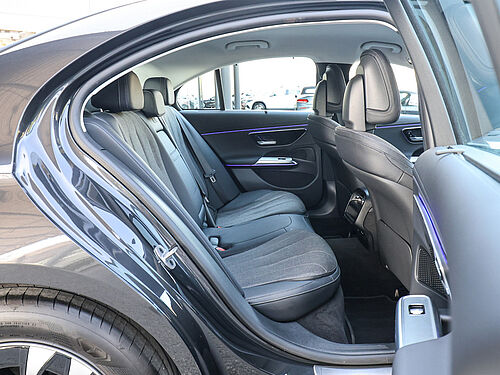 Paderborn Mercedes-Benz E 220 Innenaufnahme