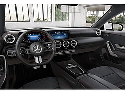 Goslar Mercedes-Benz CLA 200 Innenaufnahme Cockpit