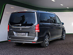 Paderborn NFZ Mercedes-Benz V 220 Außenaufnahme Heckansicht