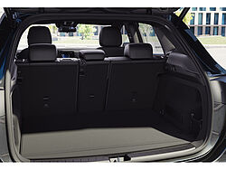 Braunschweig Mercedes-Benz EQA 300 Fahrzeugbild - 15