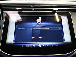 Arnsberg Mercedes-Benz E 220 Fahrzeugbild - 12