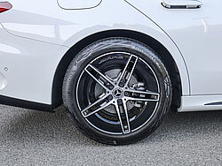 Paderborn Mercedes-Benz E 200 Detailfoto Felge