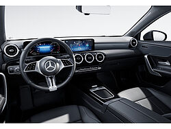 Braunschweig Mercedes-Benz A 180 Innenaufnahme Cockpit