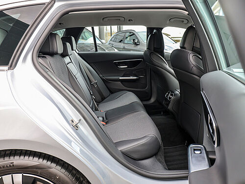 Paderborn Mercedes-Benz C 180 Innenaufnahme