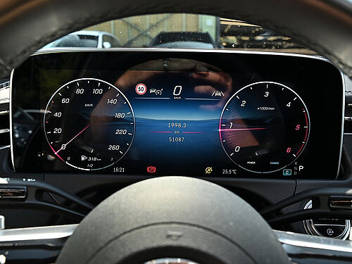 Braunschweig Mercedes-Benz E 220 Fahrzeugbild - 18