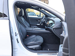 Paderborn Mercedes-Benz E 200 Innenaufnahme Cockpit