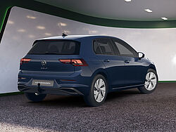 Menden Volkswagen Golf VIII Außenaufnahme Heckansicht