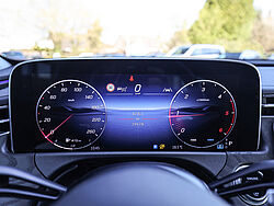 Paderborn Mercedes-Benz E 220 Fahrzeugbild - 21