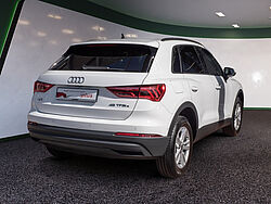 Stendal Audi Q3 Außenaufnahme Heckansicht