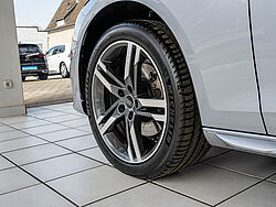 Menden Audi A4 Detailfoto Felge