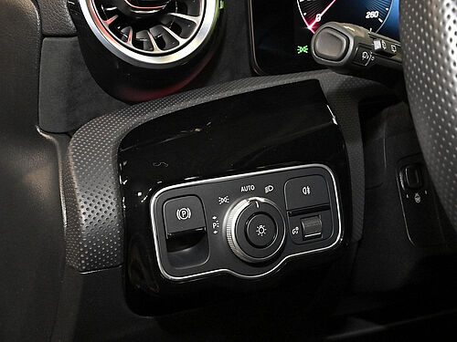 Braunschweig Mercedes-Benz CLA 200 Fahrzeugbild - 24